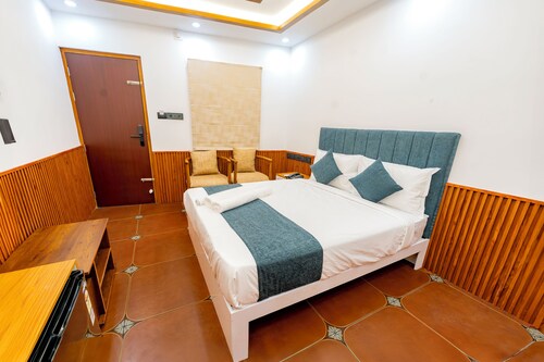 Emmanuel Residency Edappally