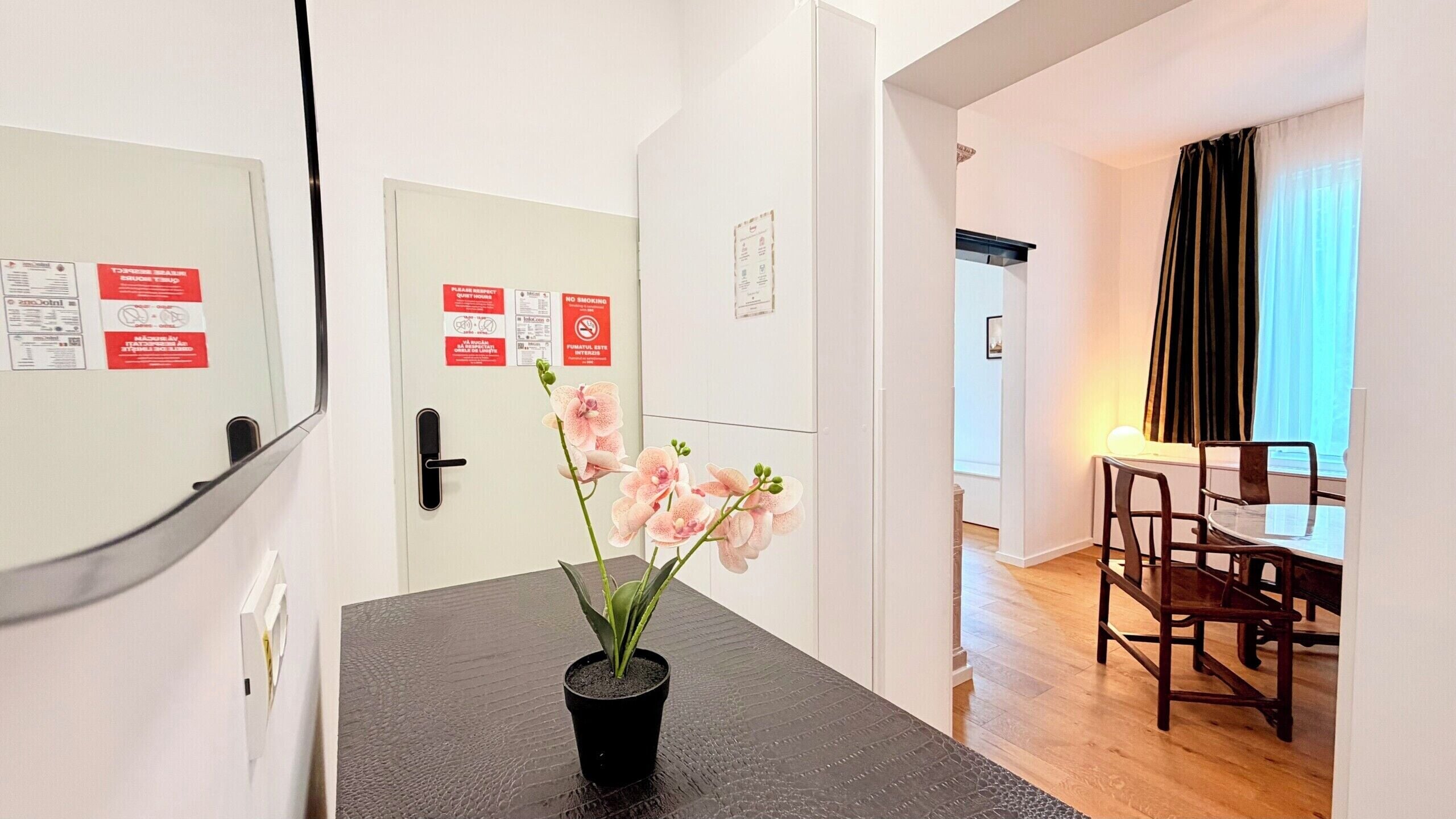 Apartemen Comfort, 2 kamar tidur, Bebas Asap Rokok | Interior