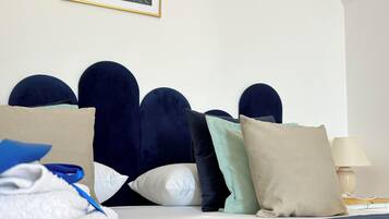 Comfort-Apartment, Meerblick | Verdunkelungsvorhänge, Bügeleisen/Bügelbrett, kostenloses WLAN