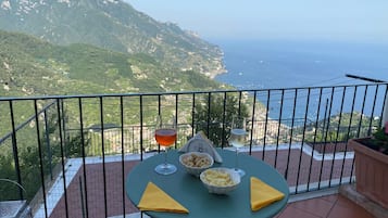 Comfort Apartment, Sea View | Terrace/patio