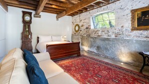 Unclassified image, 5 of 32, button - Landscove Barns - Six Bedroom Villa, Sleeps 20 (Landscove)
