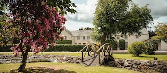 Carnegie House - Eleven Bedroom Villa, Sleeps 20