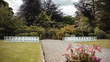 Espace banquet en plein air