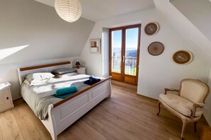 Room - La Closerie - Five Bedroom Villa, Sleeps 8 (Grèzes)