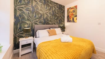 Departamento Deluxe | Escritorio, espacio para trabajar con laptop y wifi gratis