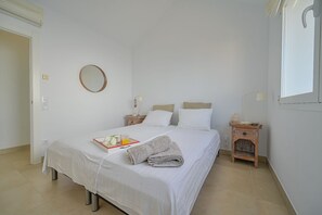 5 dormitorios, tabla de planchar con plancha, wifi y ropa de cama