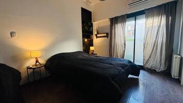 Chambre Triple Confort, vue ville | Wi-Fi gratuit