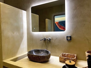 Suite, Balkon, Meerblick | Badezimmer
