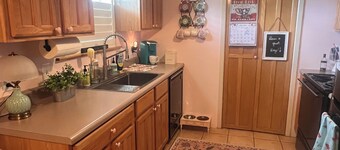 Cute and cozy 3 bedroom 2 bath home. Close to TTU and LCU as well!