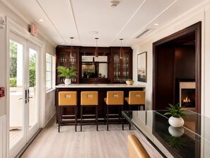 Dining - Monaco Bay Club Hotel. Welcome Home! (Fort Lauderdale)