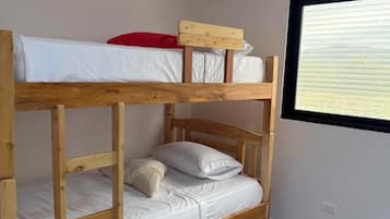 3 dormitorios, wifi gratis, ropa de cama