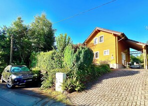Exterior - Vrbo Property (Borod)