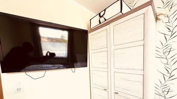 Unclassified image, 1 of 25, button - Apartment 'With Pool  Sauna, Skiing' with Mountain View, Balcony and Wi-Fi (Winterberg)