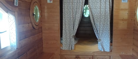 1 室のベッドルーム、ベッドシーツ