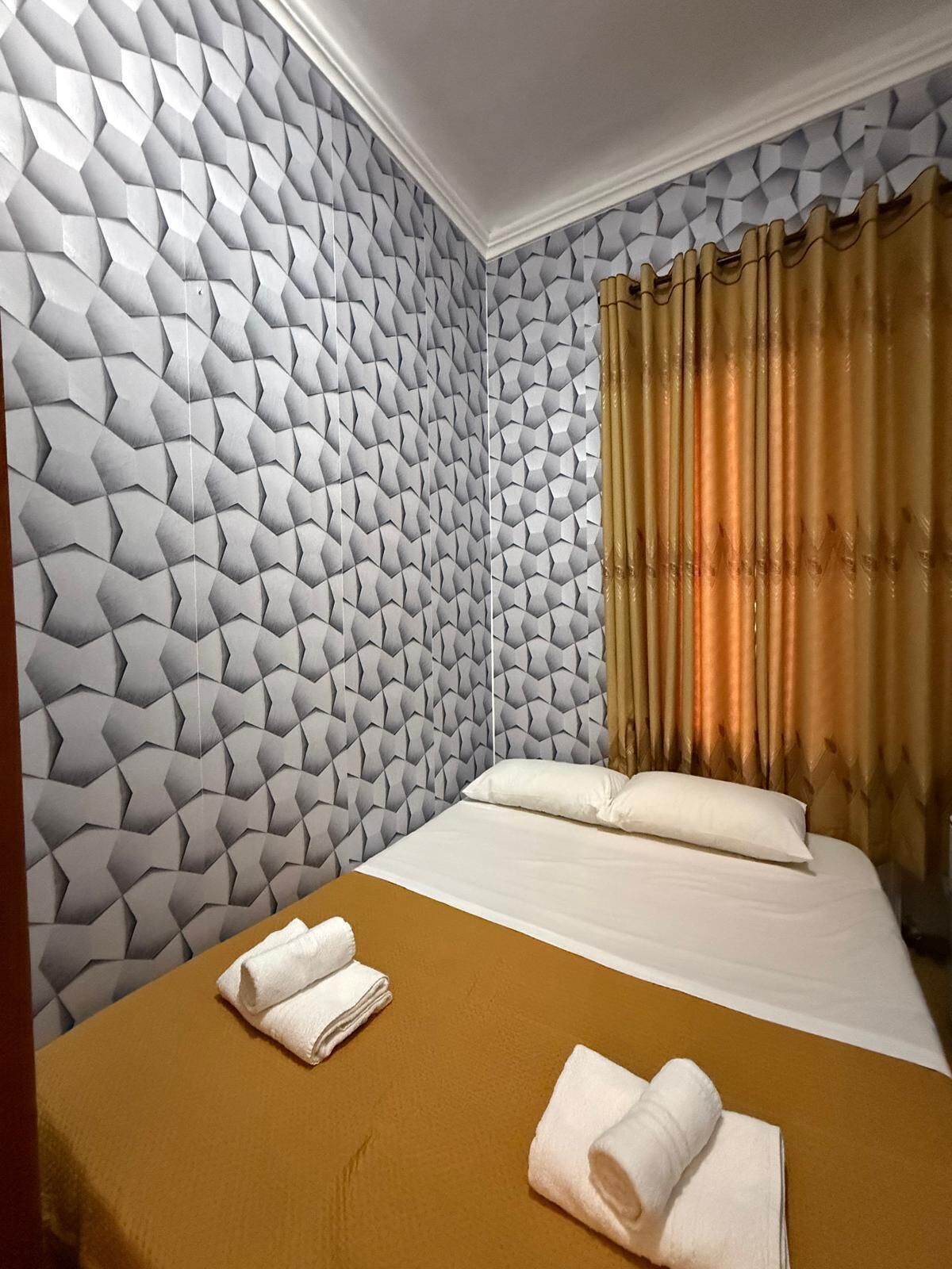 Double Room | Desk, laptop workspace, WiFi (free)