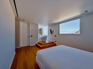 Unclassified image, 4 of 33, button - A private luxury escape overlooking the Atlantic (Arco da Calheta)