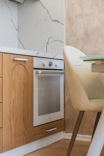 Pearl Coast Drymades | Elegant 2BR Apartment by PikHost