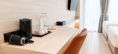 Surestay By Best Western Siriraj Bangkok