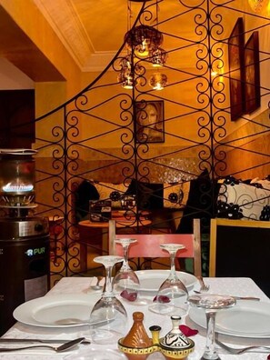Dining - Riad Alwafaa (Marrakech)
