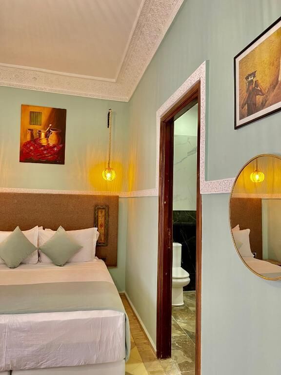 Junior Triple Room, Balcony, Courtyard View | In-room safe, iron/ironing board, WiFi (free)