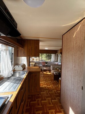 Interior - Holiday Home 'Casa Mar Quiet Retreat' with Mountain View, Private Terrace and Private Garden (Arbúcies)
