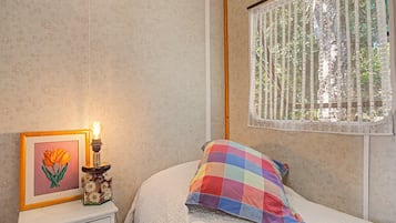 2 bedrooms