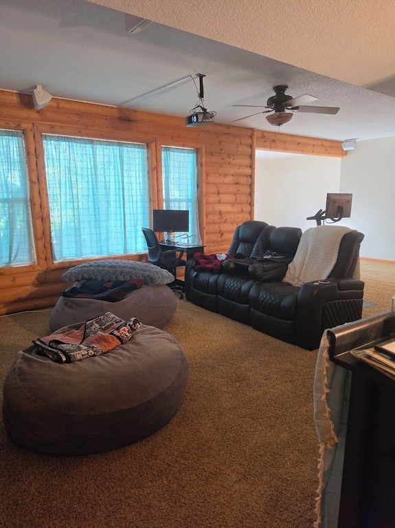 Cozy Basement Apartment, Lake View, Big Movie Screen, Doggos Okay - Eden Prairie, MN