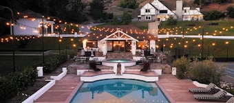 Ranch Estate/ Pool / Hot Tub / Family Reunions - Holiday Home