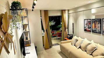 Apartamento | Área de estar | Smart TV 55 polegadas com canais digitais, Netflix