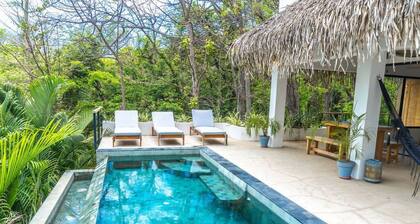 3BR - Walk to Beach - Pool - Prime Pelada Location