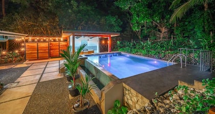 Spacious 5BR Villa w Saltwater Pool Yoga Deck 4-min Walk to Garza Beach