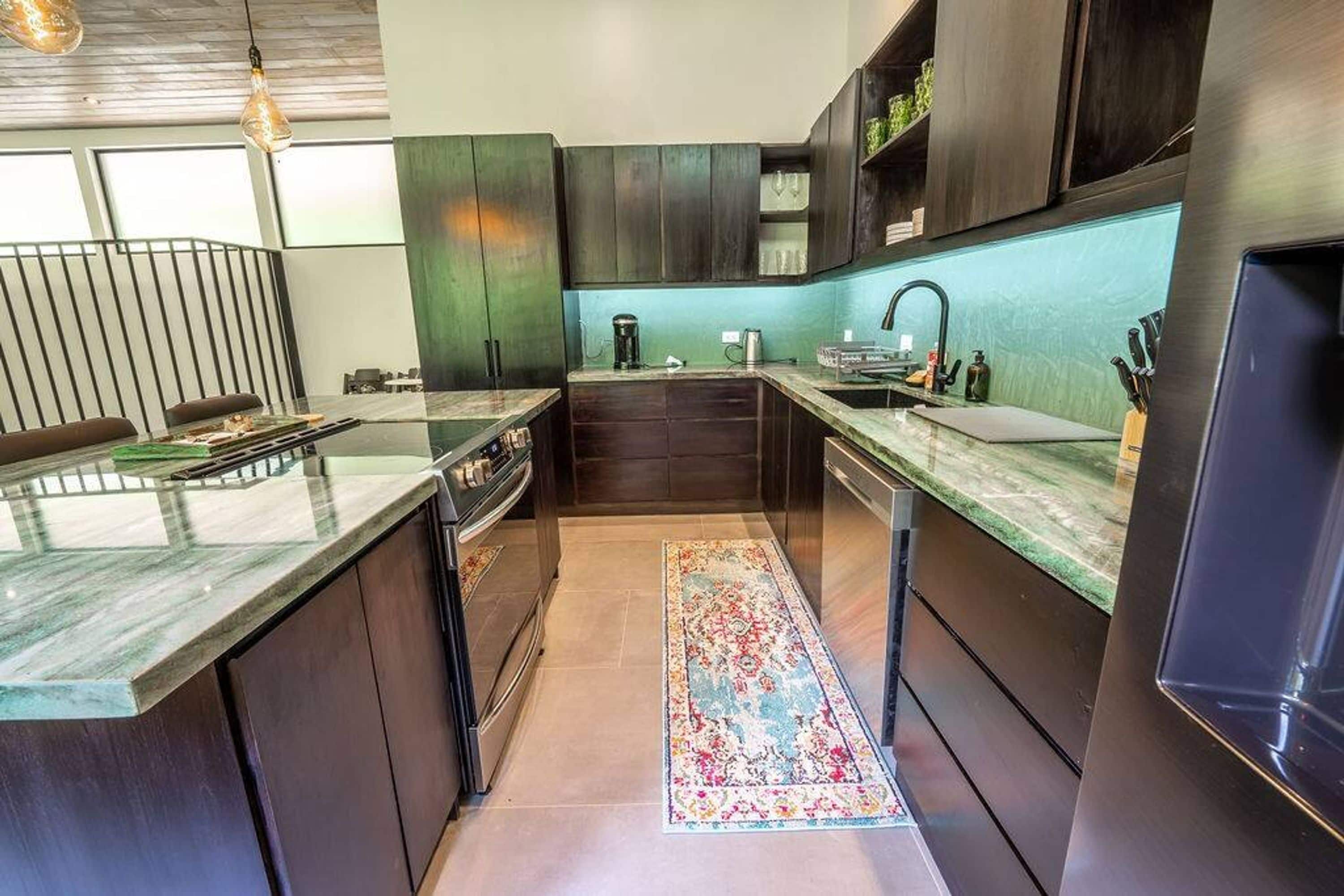 House | 3 bedrooms, high-speed internet