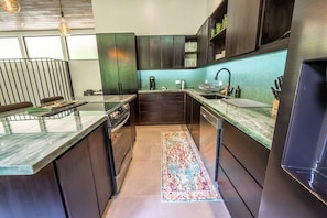 House | 3 bedrooms, high-speed internet - Prime Location Casa Patitos in Guiones Town (Nosara)