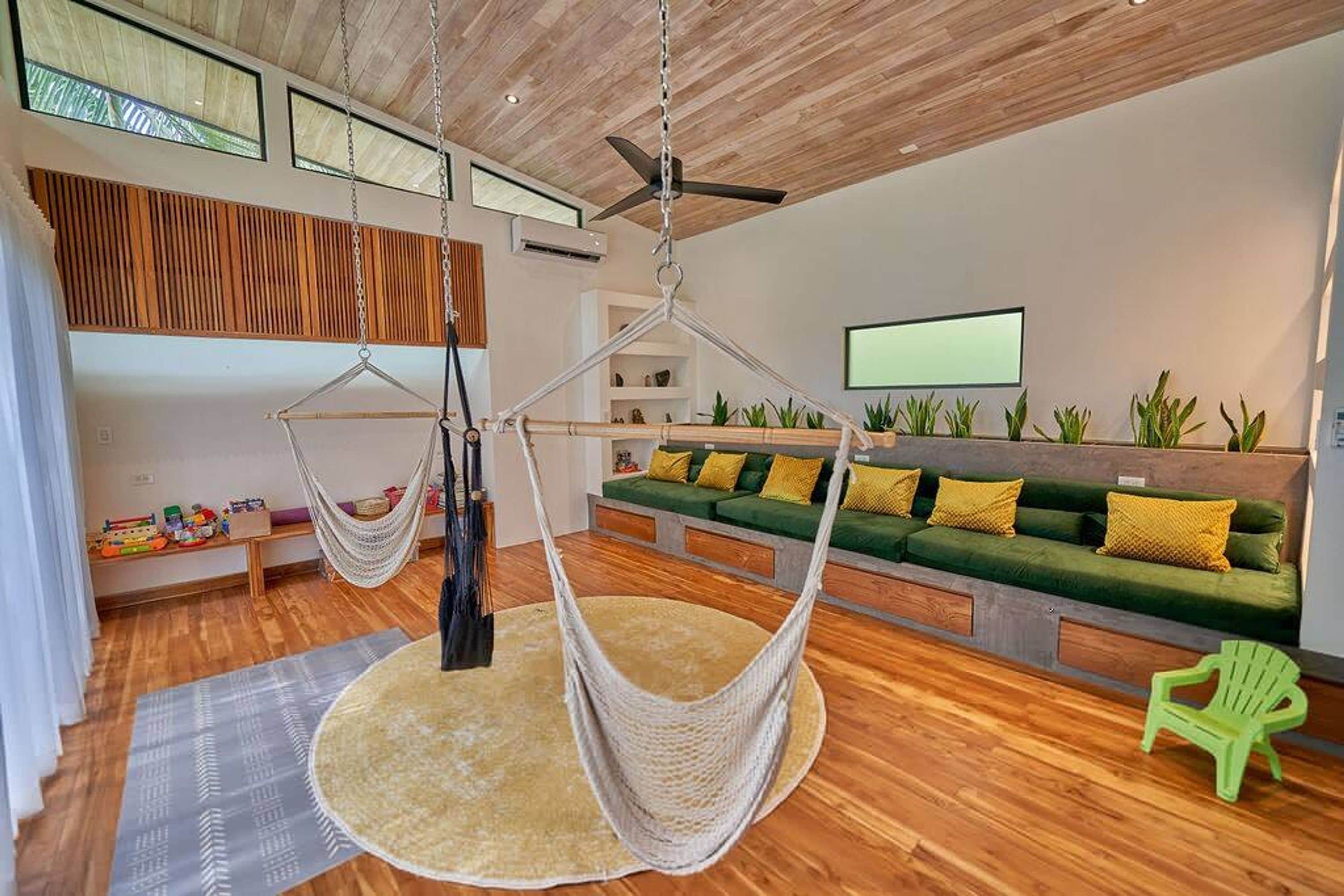 House | 3 bedrooms, high-speed internet