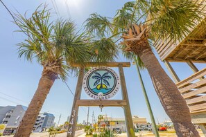 Exterior - Gulf View 8 (Gulf Shores)