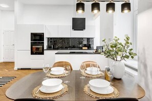 Dining - Apartment in the Heart of the Old Town (Bratislavský kraj)