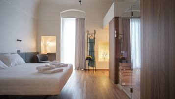 Exclusive Room, Balcony, City View