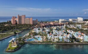 Aerial view - Make your vacation a true paradise with easy access to the water park. (Paradise Island)