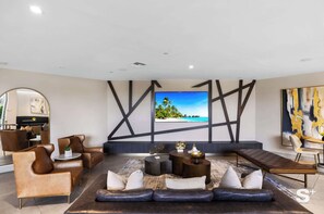 Lobby - Sleek Miami 2BR | Free parking | Pool & Gym (Miami)
