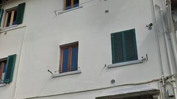 Esterni