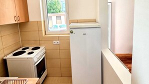 Private kitchen - City Center Apartment by Mladenović (Vranje)