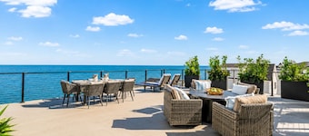 Oceanfront Luxury Retreat 7BR • 7BA Rooftop Terrace Steps to TYDE Venue