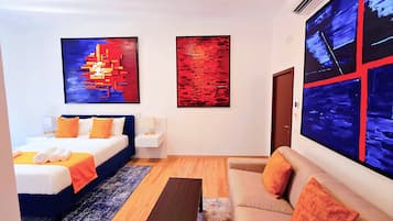 Luxury Suite, City View | WiFi (free), bed sheets