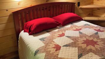 3 chambres, coffres-forts dans les chambres, draps fournis