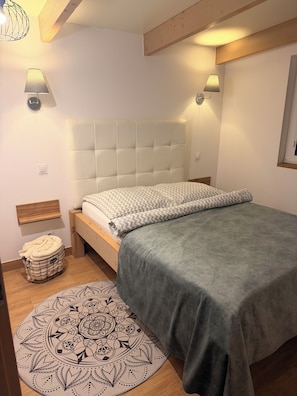 Room - Domki nad morzem dla rodzin z dziećmi sauna balia jakuzji (Łebcz)