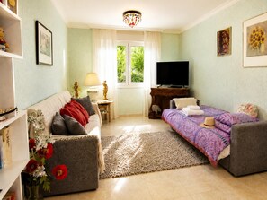 Unclassified image, 3 of 17, button - Cozy Family Retreat in Tenerife (Sauzal)