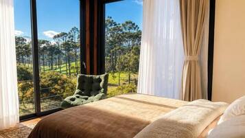 2 bedrooms