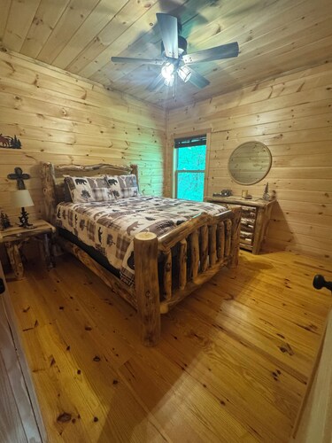 Hound Dog Heaven a peaceful mountain retreat