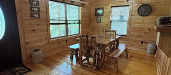 Hound Dog Heaven a peaceful mountain retreat
