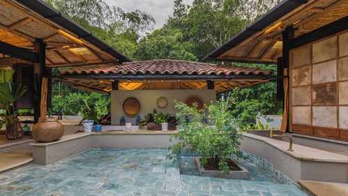 Luxury Eco Estate with Horses, Quads, Trails & Spring Pool- Quindío, Colombia